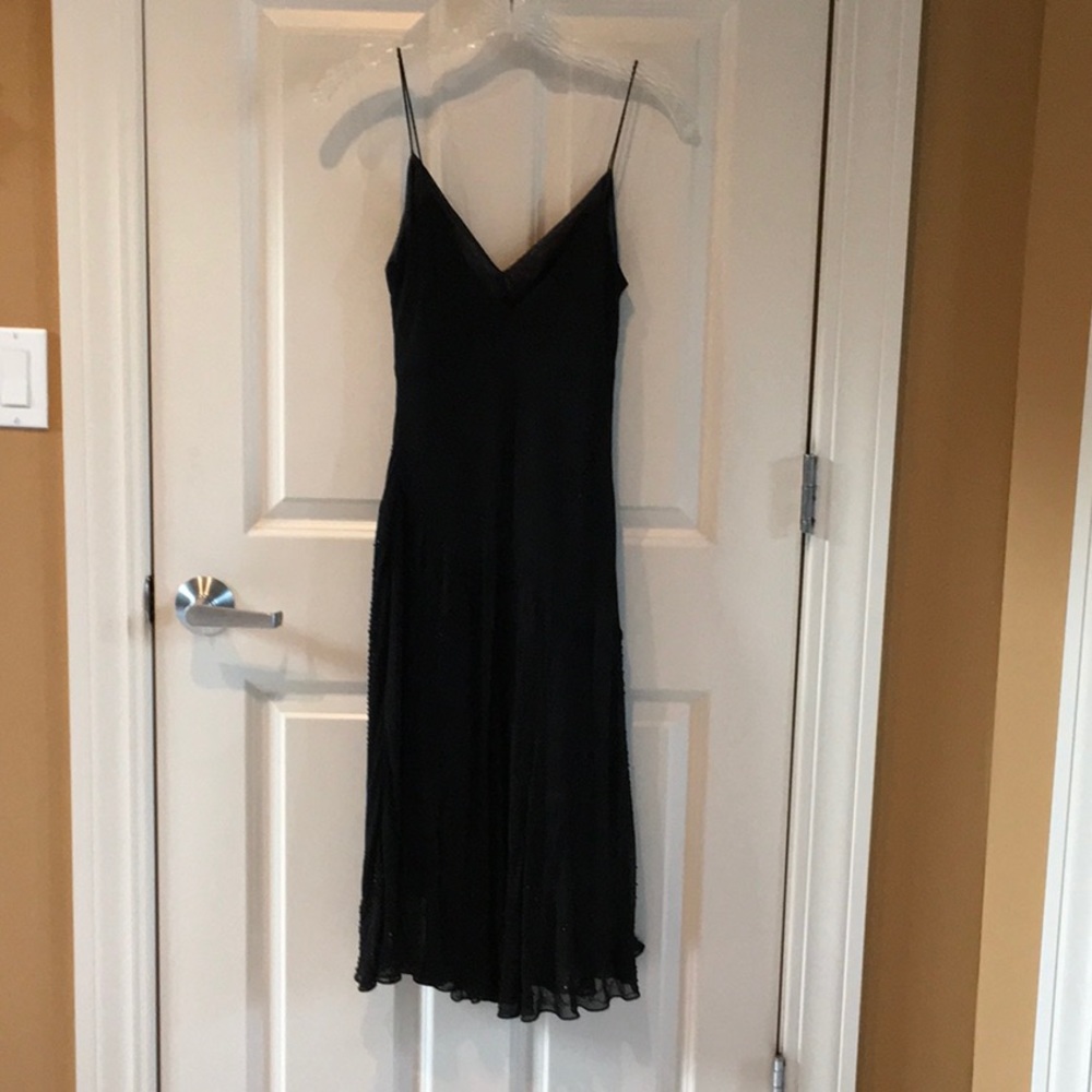 Dress - Picture 2 of 6